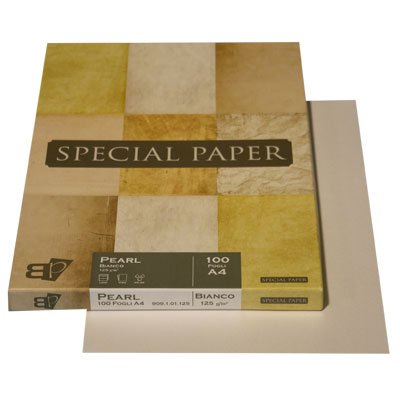 CARTA+PEARL+A4+GR%2E125+FG%2E100+BIANCO%3Cbr%3E%3Ci%3EBAPI%3C%2Fi%3E