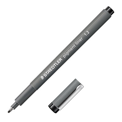 PENNA+STAEDTLER+PIGMENT+LINER+12+NERO%3Cbr%3E%3Ci%3ESTAEDTLER%3C%2Fi%3E