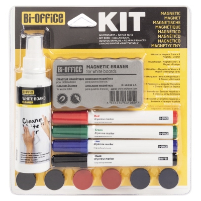KIT+PULIZIA+PER+LAVAGNA+%2D+11+PEZZI%3Cbr%3E%3Ci%3EBI%2DOFFICE%3C%2Fi%3E