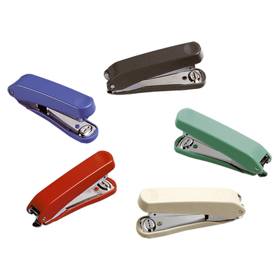 CUCITRICE+PLUS+10+COLORATA%3Cbr%3E%3Ci%3ELEBEZ%3C%2Fi%3E