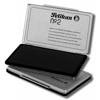 CUSCINETTO+PELIKAN+INCHIOSTRATO+N%2E2+CM%2E7X11+NERO%3Cbr%3E%3Ci%3EPELIKAN%3C%2Fi%3E